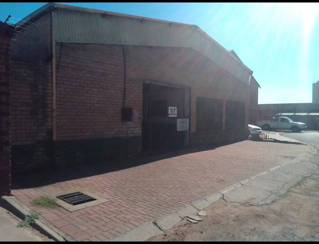 BUSINESS FOR SALE IN VEREENIGING CENTRAL